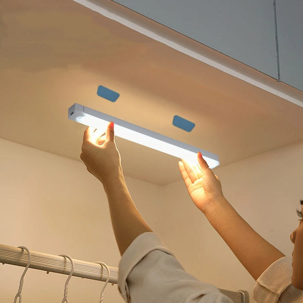 Cordless Motion Sensor Cabinet Light